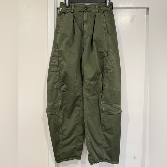 Citizens of Humanity Flight Pant in Dogwood - Picture 2 of 6